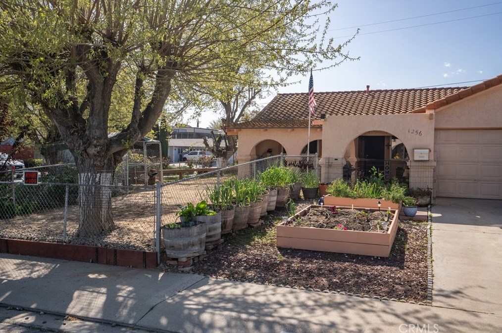 1256 Frances St, Lake Nacimiento, CA 93446