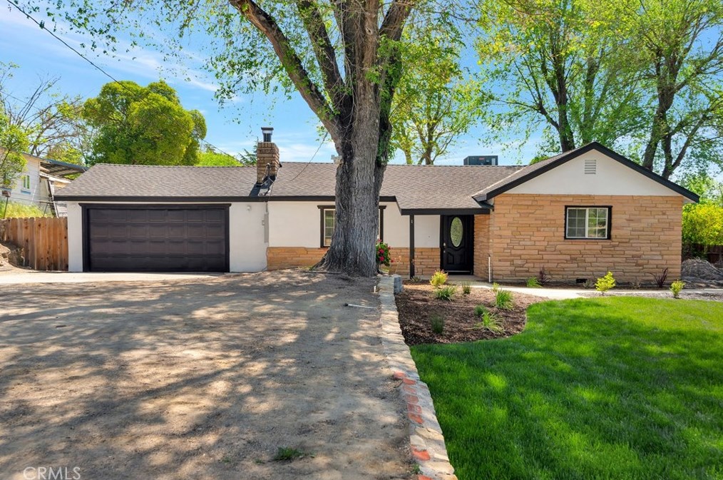 714 Shannon Hill Dr, Lake Nacimiento, CA 93446