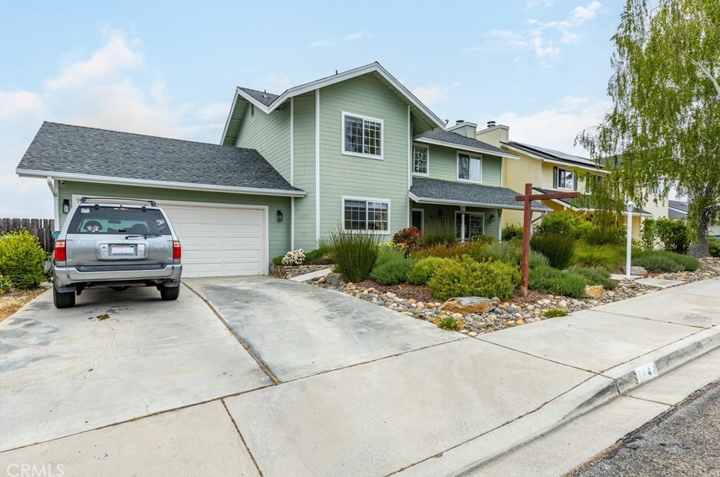 1442 Laura Ct, Templeton, CA 93465-9745