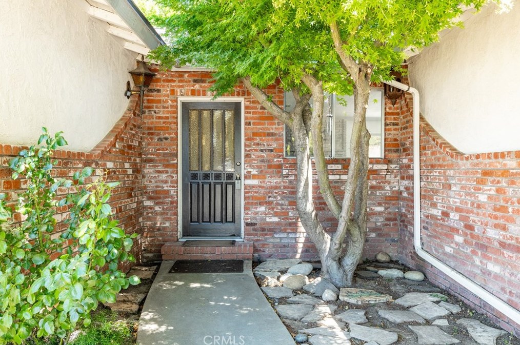548 Rose Ln, Lake Nacimiento, CA 93446