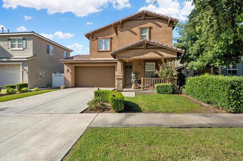 14604 Huckleberry Dr, Bakersfield, CA 93314-9863