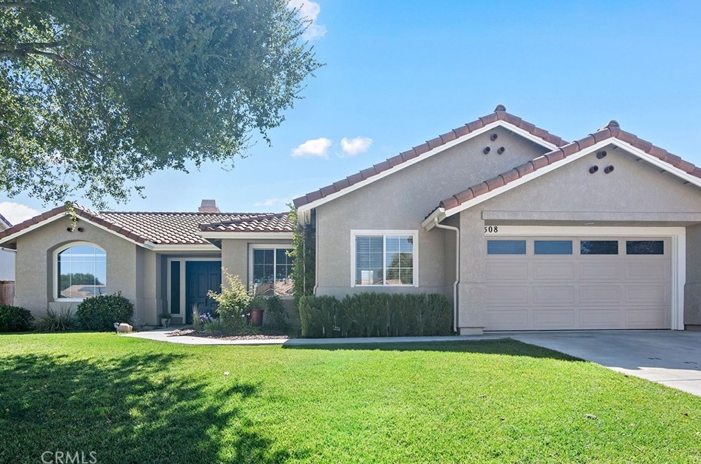508 Larkfield Pl, Lake Nacimiento, CA 93446