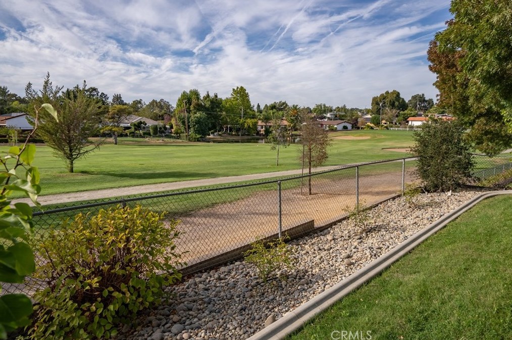 1516 Fairway Dr, Lake Nacimiento, CA 93446
