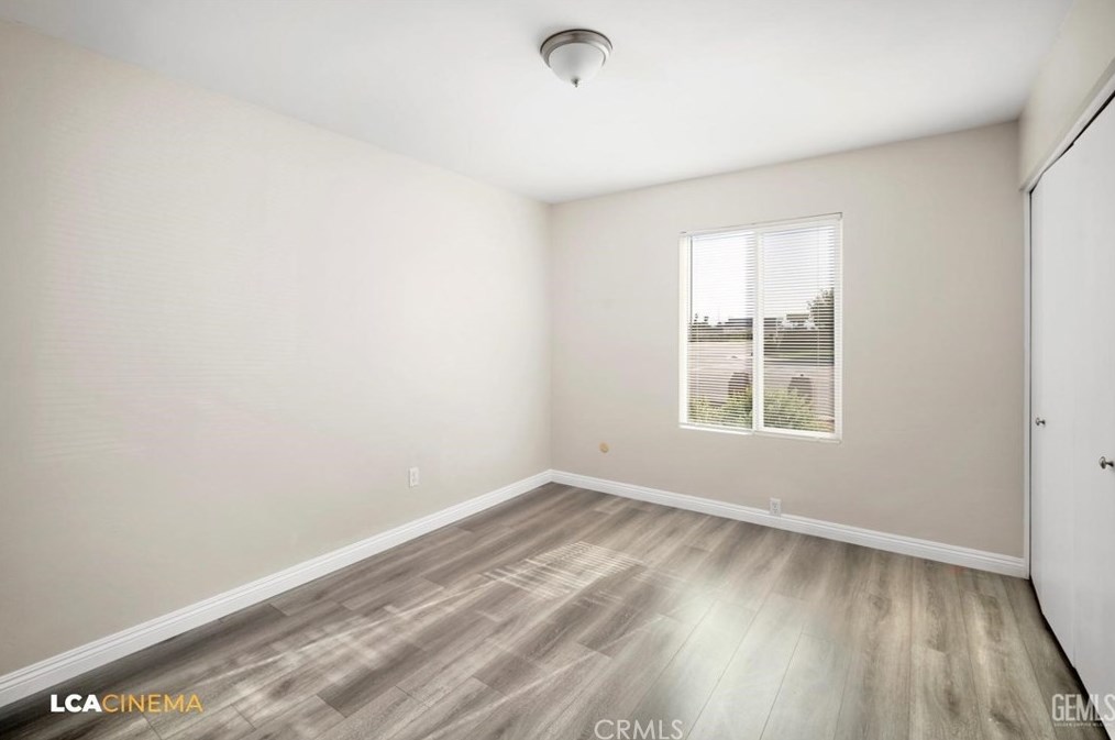 4613 Mccray St, Bakersfield CA  93308-1227 exterior