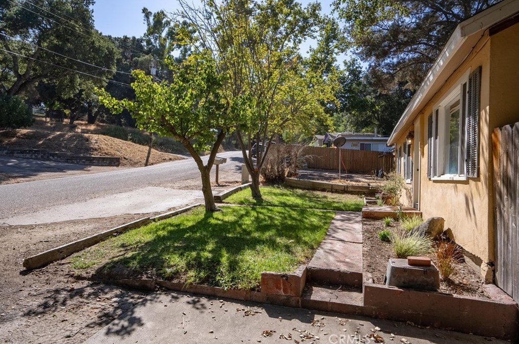 4526 San Jacinto Ave, Atascadero, CA 93422-3004