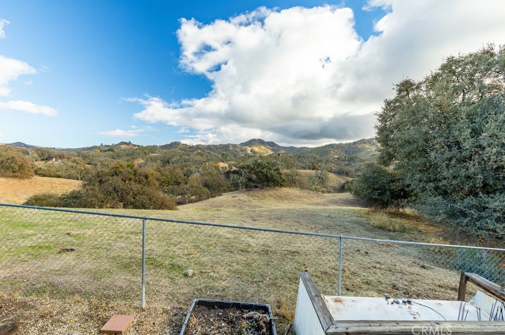 1978 Green Brook Ln, Lake Nacimiento CA  93446-4203 exterior