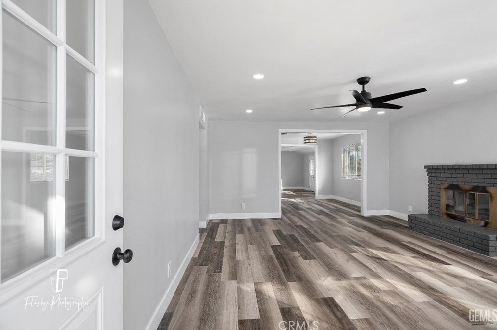 3008 Agate St, Bakersfield, CA 93304