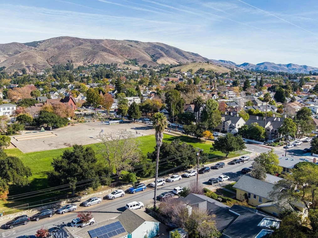 1329 Beach St, San Luis Obispo, CA 93401