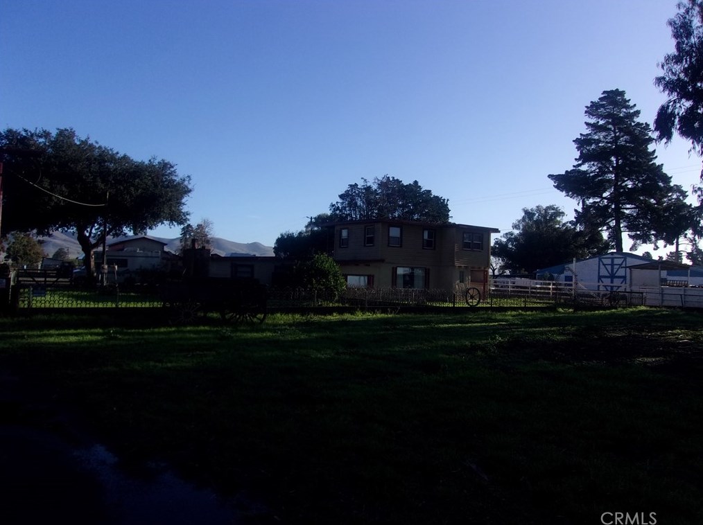 893 Orchard Rd, Nipomo, CA 93444