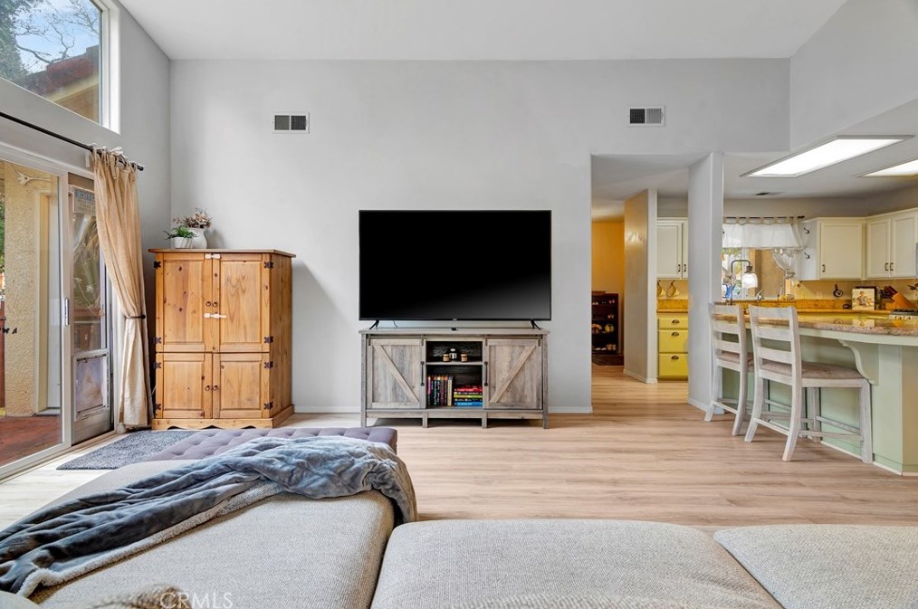2095 Fallbrook Ct, Lake Nacimiento, CA 93446-5124