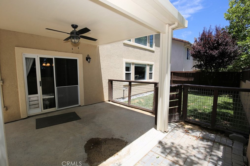 1095 Megan Ct, Templeton CA  93465-4051 exterior