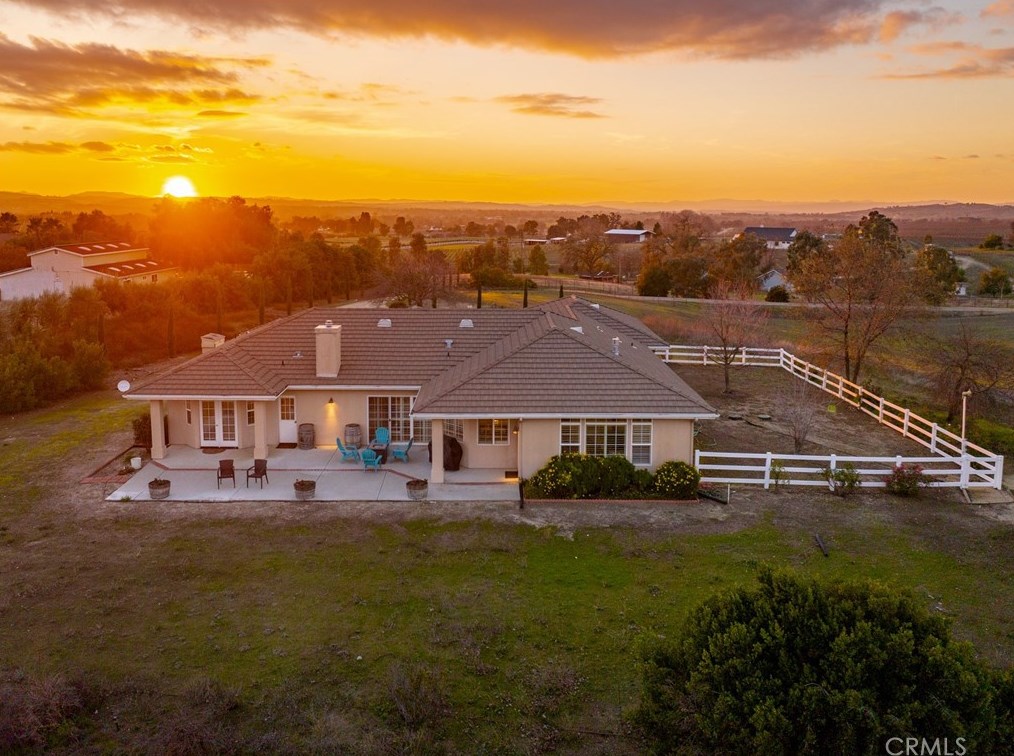 4925 Lamplighter Way, Lake Nacimiento CA  93446-8499 exterior