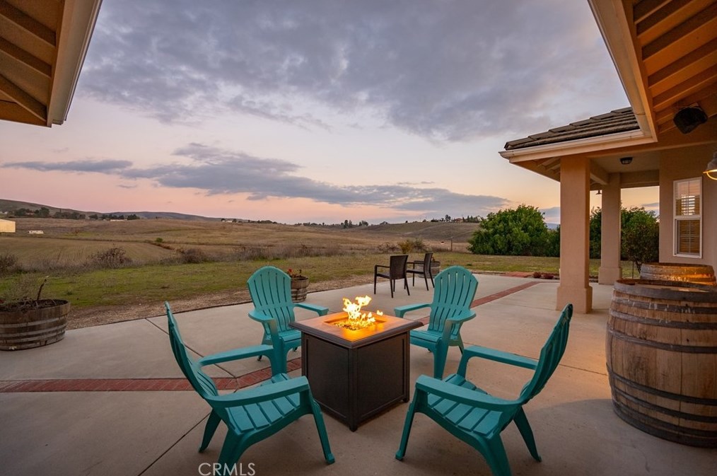 4925 Lamplighter Way, Lake Nacimiento CA  93446-8499 exterior