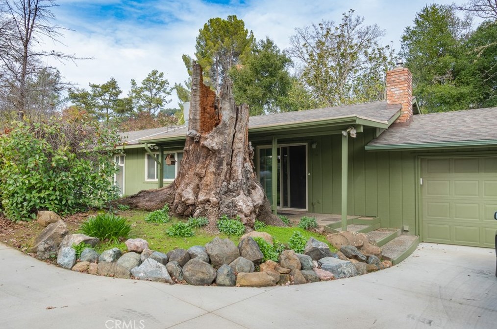 7830 San Gabriel Rd, Atascadero, CA 93422-2145