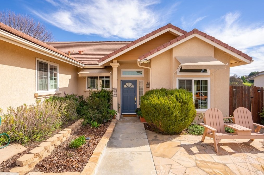 1536 Via Arroyo, Lake Nacimiento, CA 93446