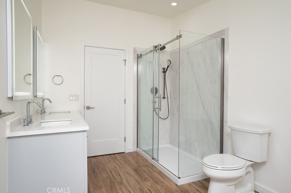 8190 Baron Way, Lake Nacimiento CA  93446-7043 exterior