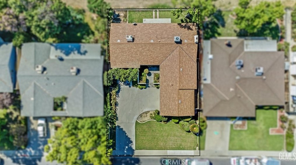 6005 Desert Hills Ave, Bakersfield, CA 93309-2524