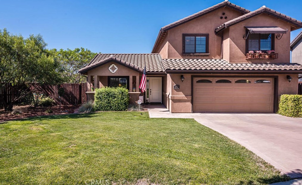312 Dyana Ct, Lake Nacimiento, CA 93446-7149