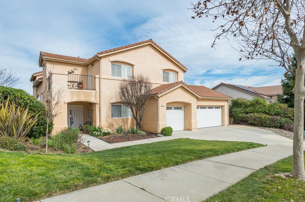 317 Montebello Oaks Dr, Lake Nacimiento CA  93446-7116 exterior