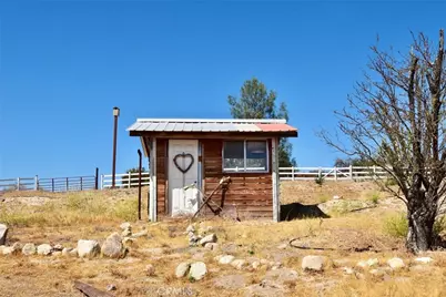 76980 San Antonio Road, Bradley, CA 93426 - Photo 44