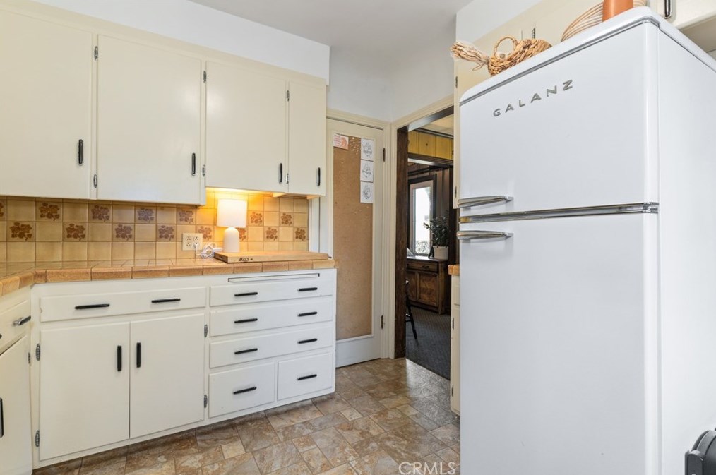 8275 Curbaril Ave, Atascadero CA 93422-5260 exterior