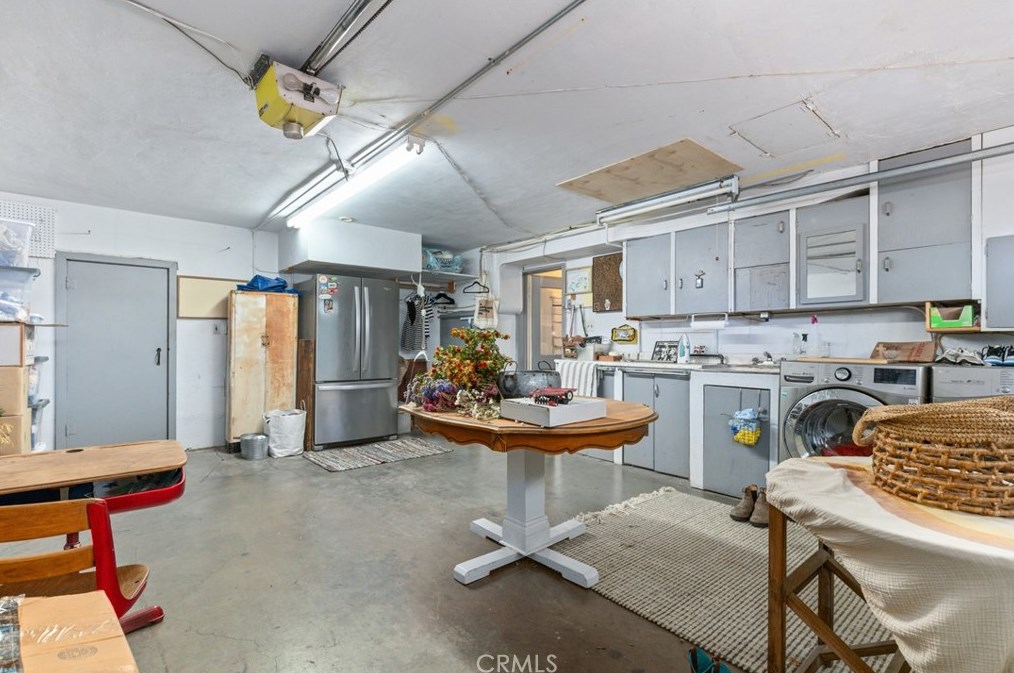 8275 Curbaril Ave, Atascadero CA 93422-5260 exterior