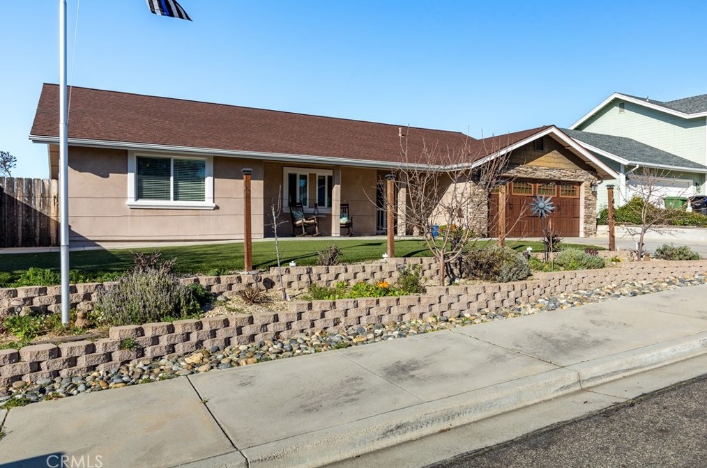 1456 Laura Ct, Templeton, CA 93465