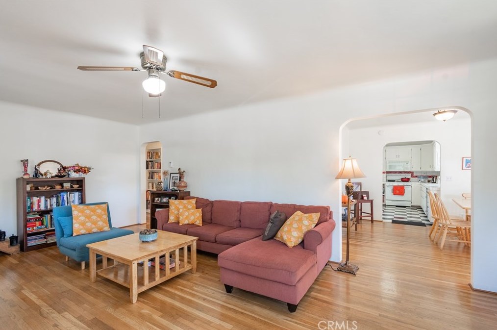 145 16th St, Lake Nacimiento CA  93446-2079 exterior