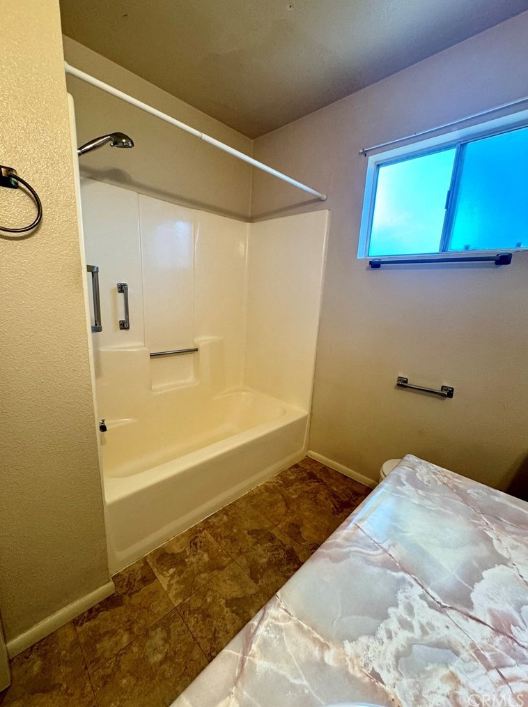 1731 Ponderosa Ln, Lake Nacimiento CA  93446-3633 exterior