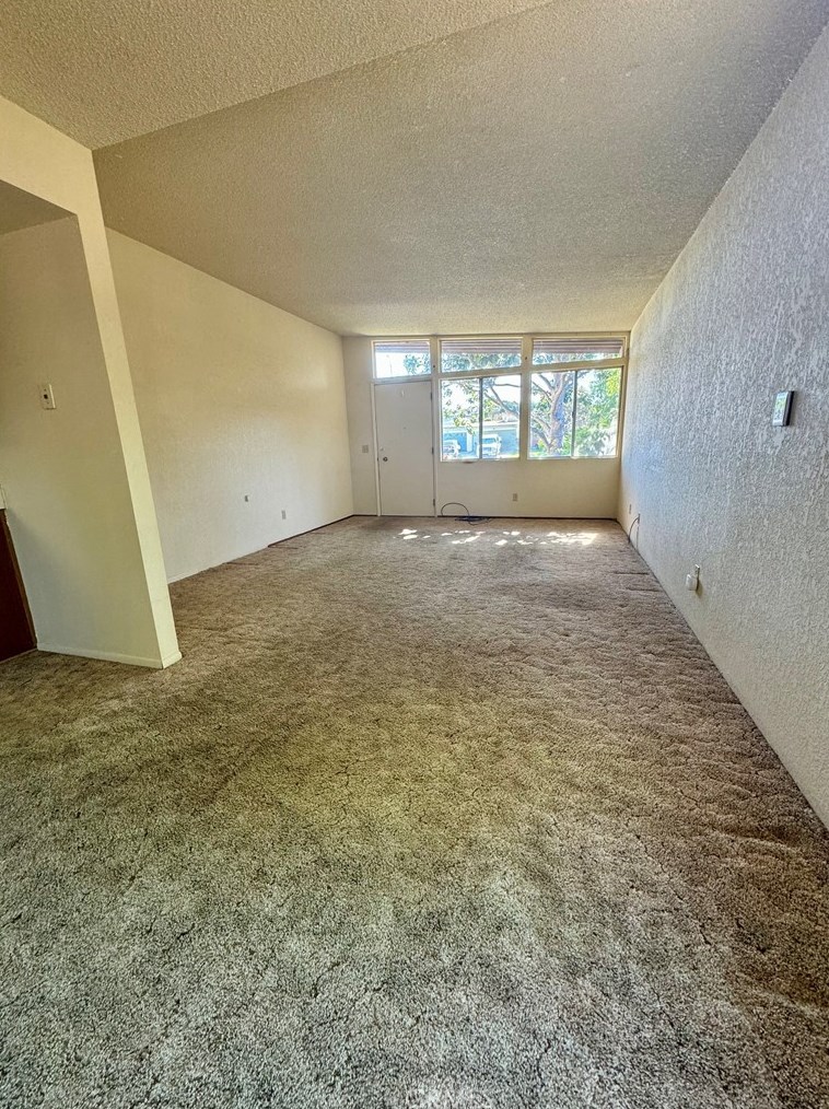 1731 Ponderosa Ln, Lake Nacimiento CA  93446-3633 exterior