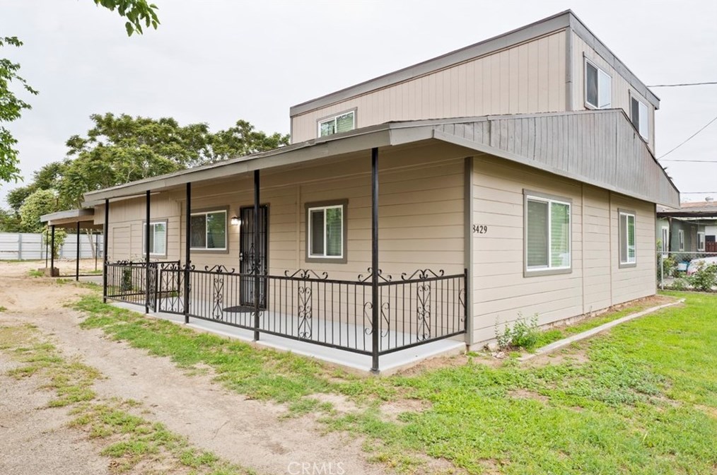 8429 Fuller Dr, Bakersfield, CA 93307