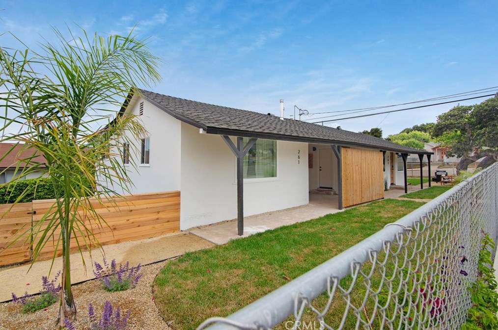 261 13th St, Pismo Beach, CA 93433-2206