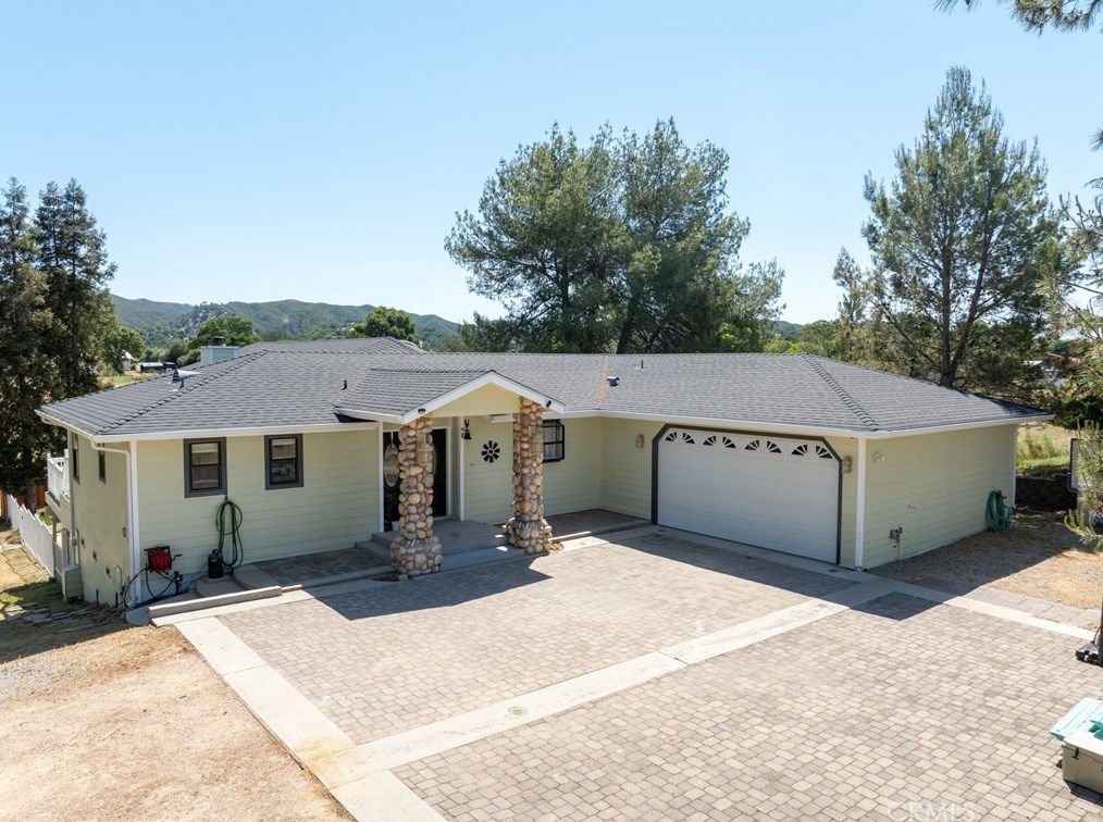 9510 Los Palos Rd, Atascadero, CA 93422-6106