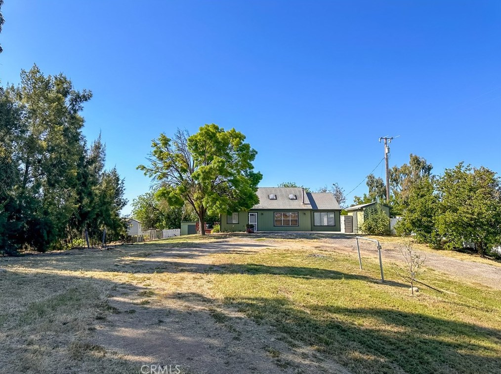 7035 Shale Rock Rd, Lake Nacimiento, CA 93446-9336