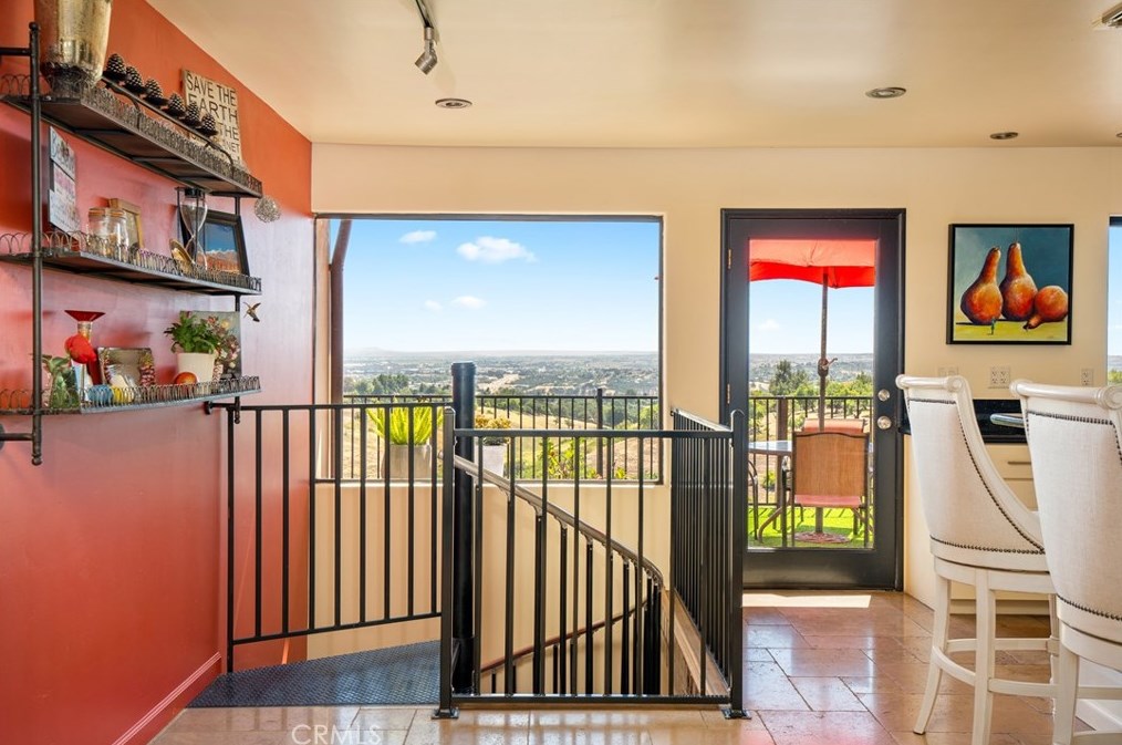 1240 Mountain Springs Rd, Lake Nacimiento CA  93446-5219 exterior