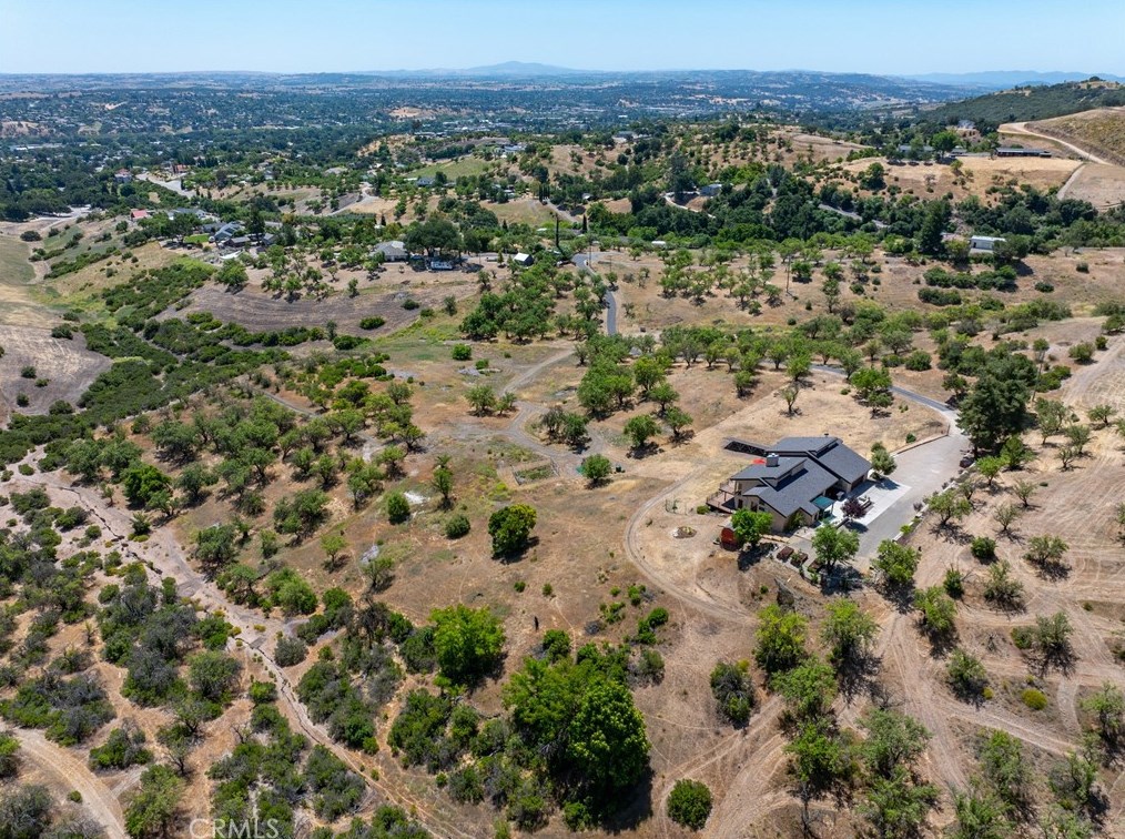 1240 Mountain Springs Rd, Lake Nacimiento CA  93446-5219 exterior