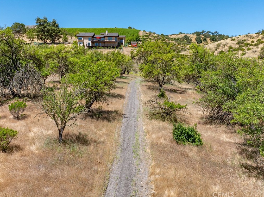 1240 Mountain Springs Rd, Lake Nacimiento CA  93446-5219 exterior