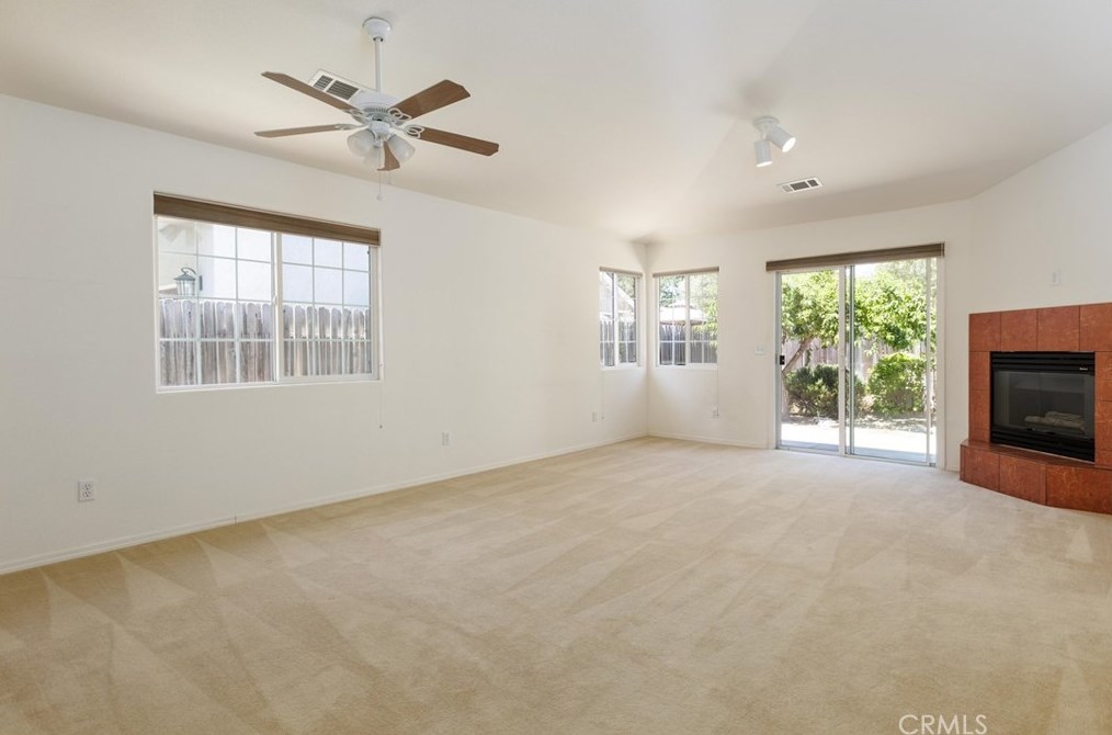 1503 Plumas Ct, Lake Nacimiento, CA 93446