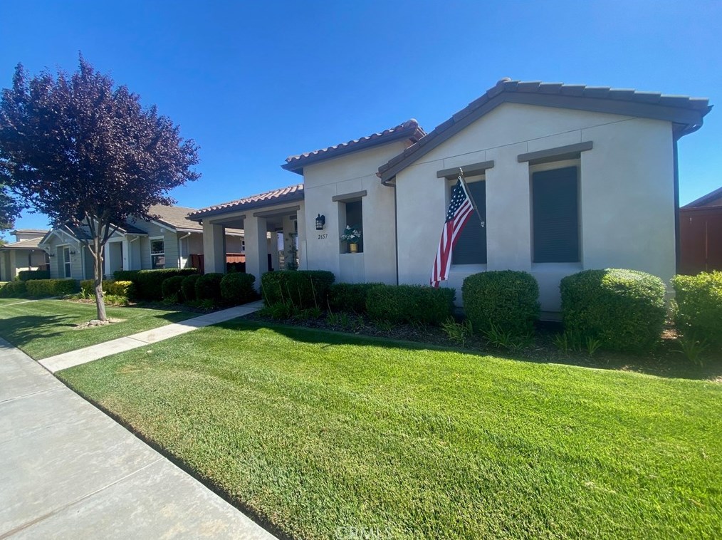 2657 Alameda Dr, Lake Nacimiento, CA 93446