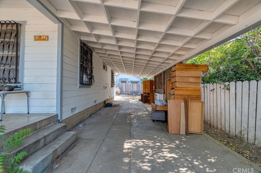 1311 Pearl St, Bakersfield, CA 93305