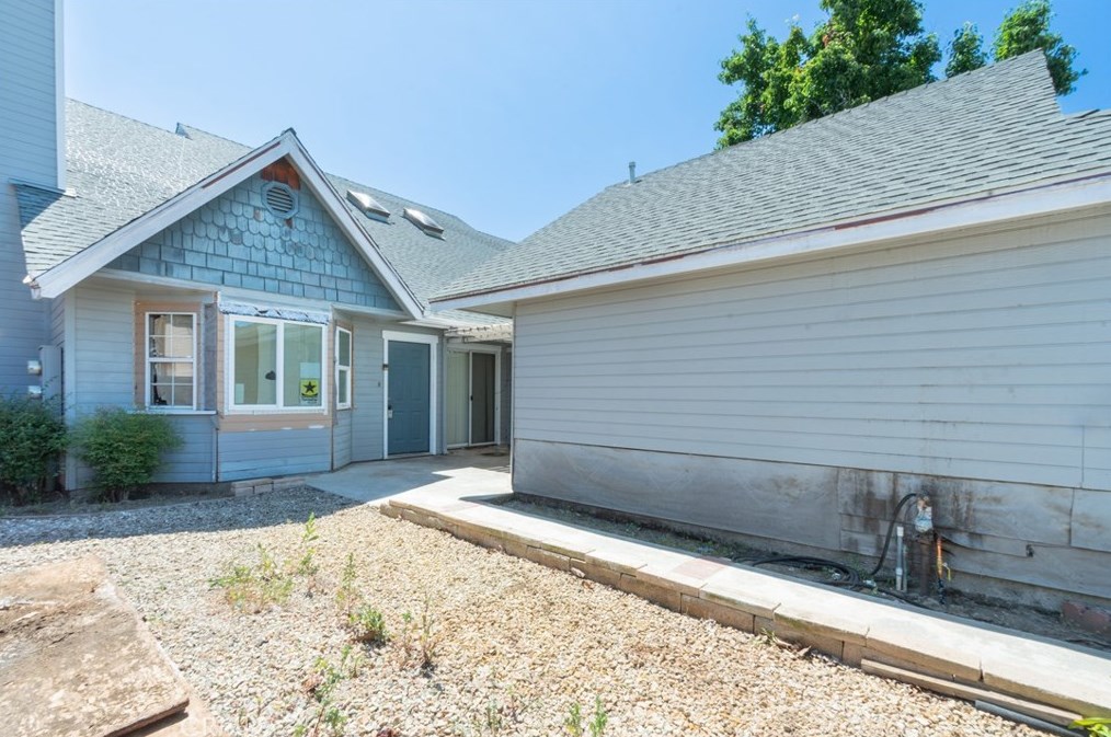 45 Brewer St #2, Templeton, CA 93465