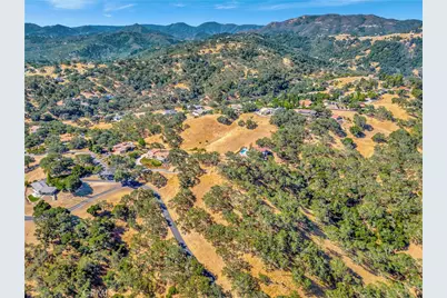 6452 Alta Pradera Lane, Atascadero, CA 93422 - Photo 16