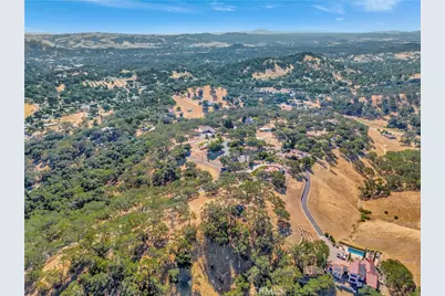 6452 Alta Pradera Lane, Atascadero, CA 93422 - Photo 12