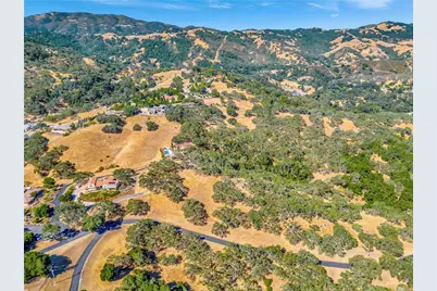 6452 Alta Pradera Lane, Atascadero, CA 93422 - Photo 10