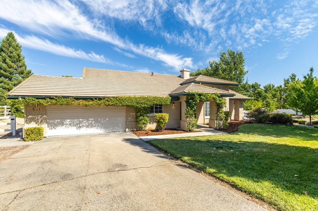 501 Burlwood Ln, Templeton, CA 93465