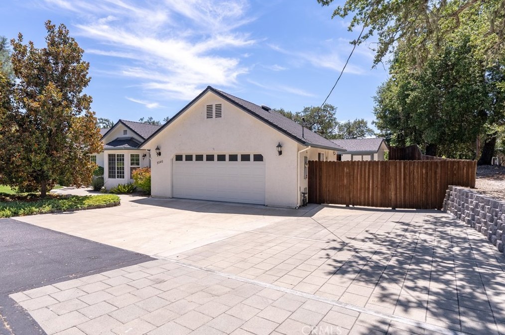 9340 Mountain View Dr, Atascadero, CA 93422