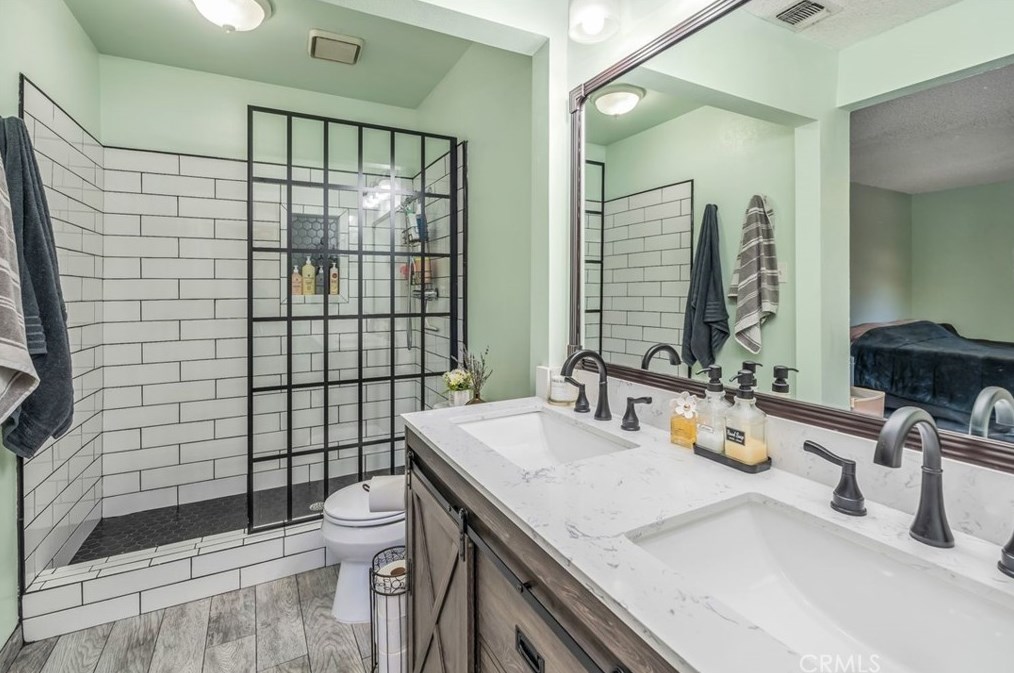 4308 Adel Ct, Bakersfield, CA 93313