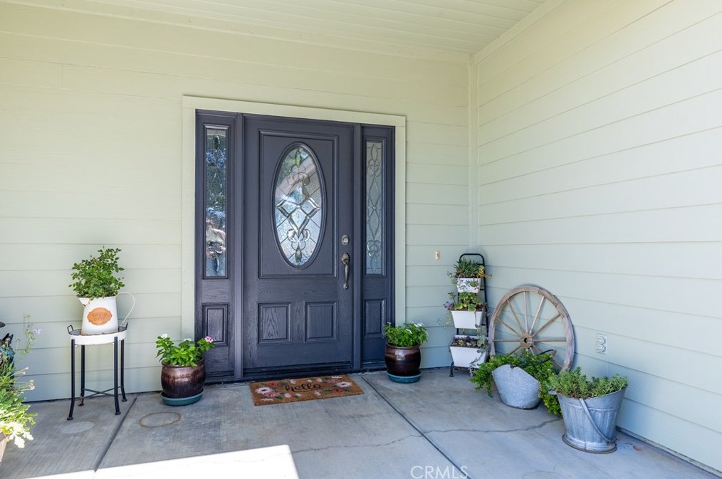 5775 Prancing Deer Pl, Lake Nacimiento, CA 93446