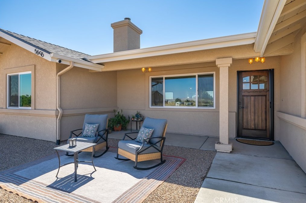 5696 Reindeer Pl, Lake Nacimiento, CA 93446