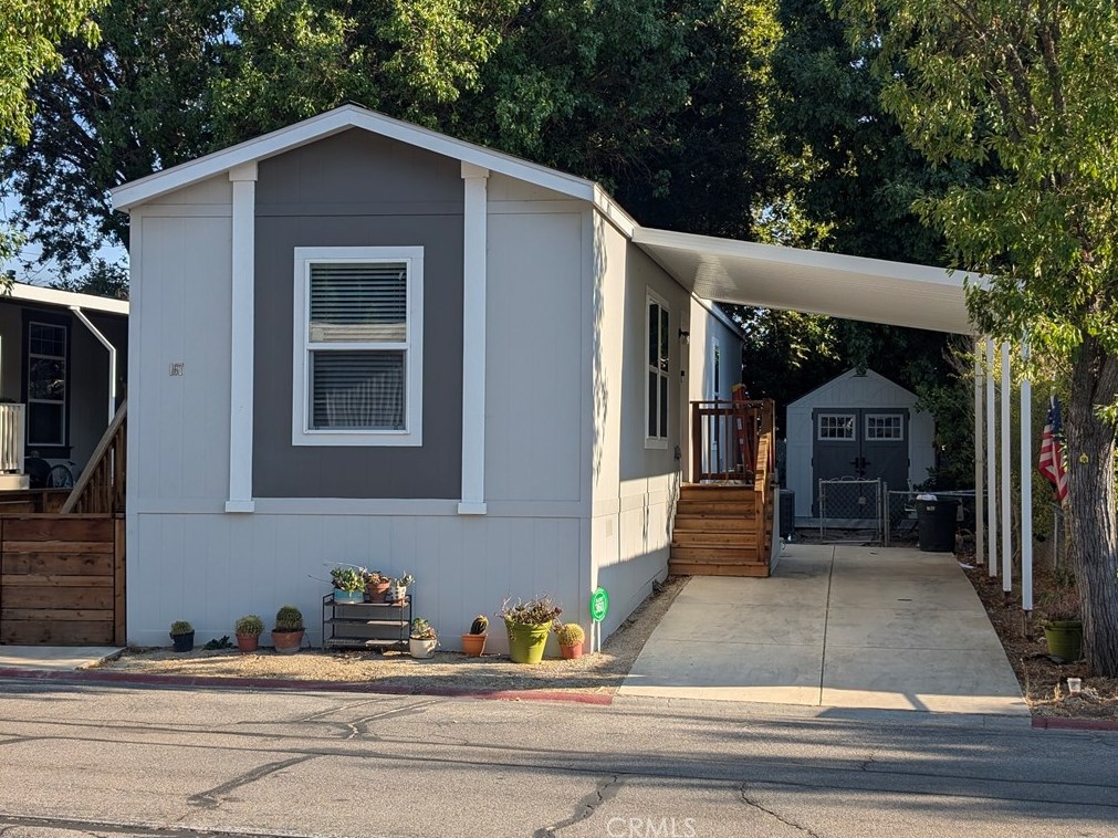 167 Via Robles, Lake Nacimiento, CA 93446